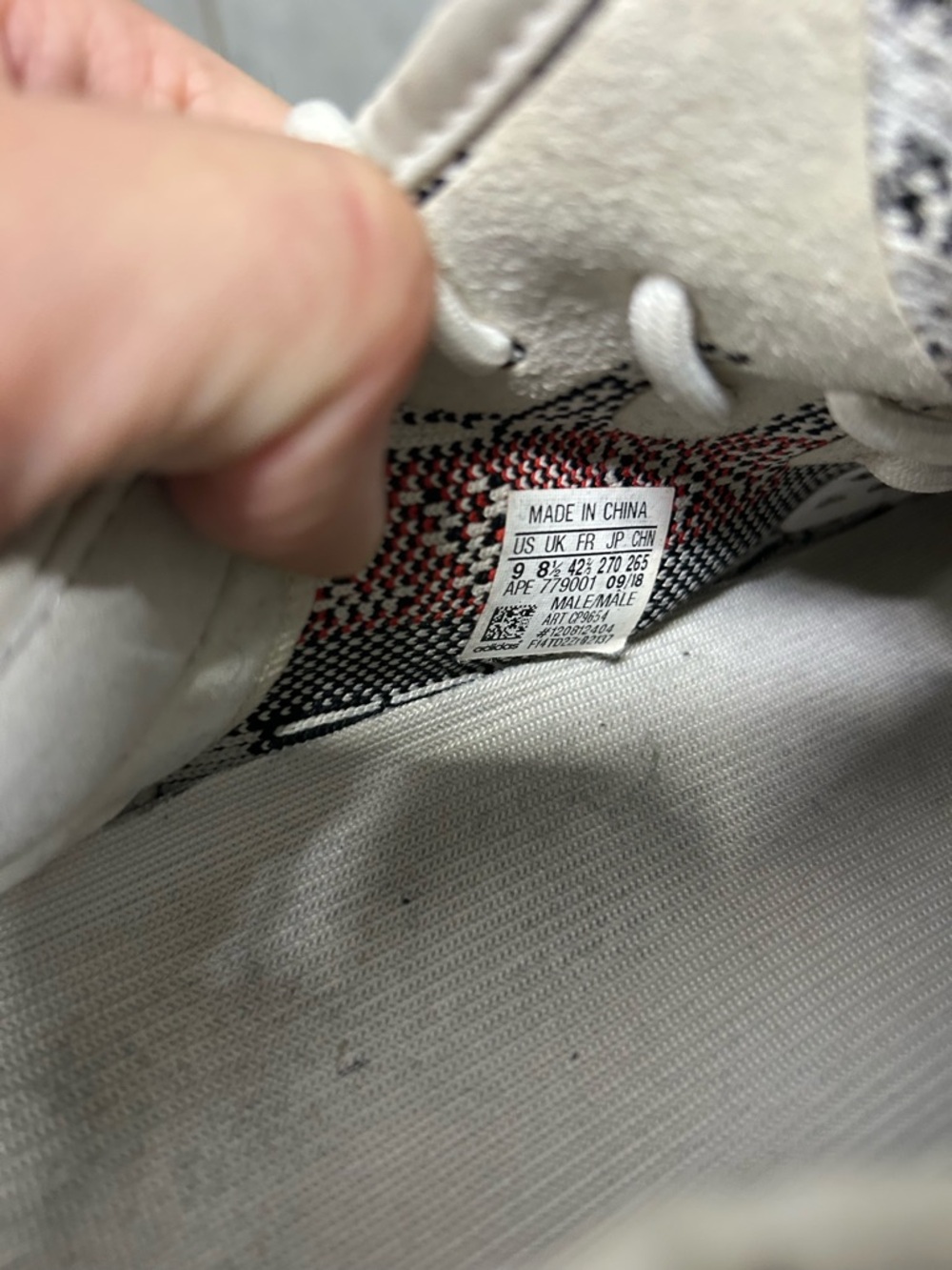 adidas Yeezy Boost 350 V2 Zebra 9 US No Box - Picture 7 of 8